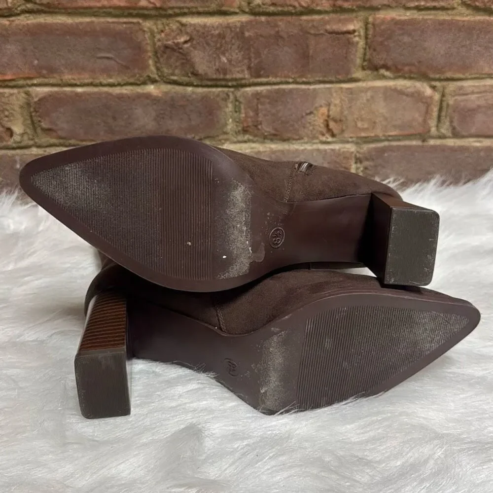 A New Day Women’s Chocolate Brown Suede Pointed Toe Bootie Sz 8.5